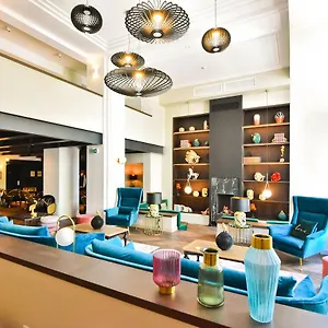 4* מלון La Port D'antibes &